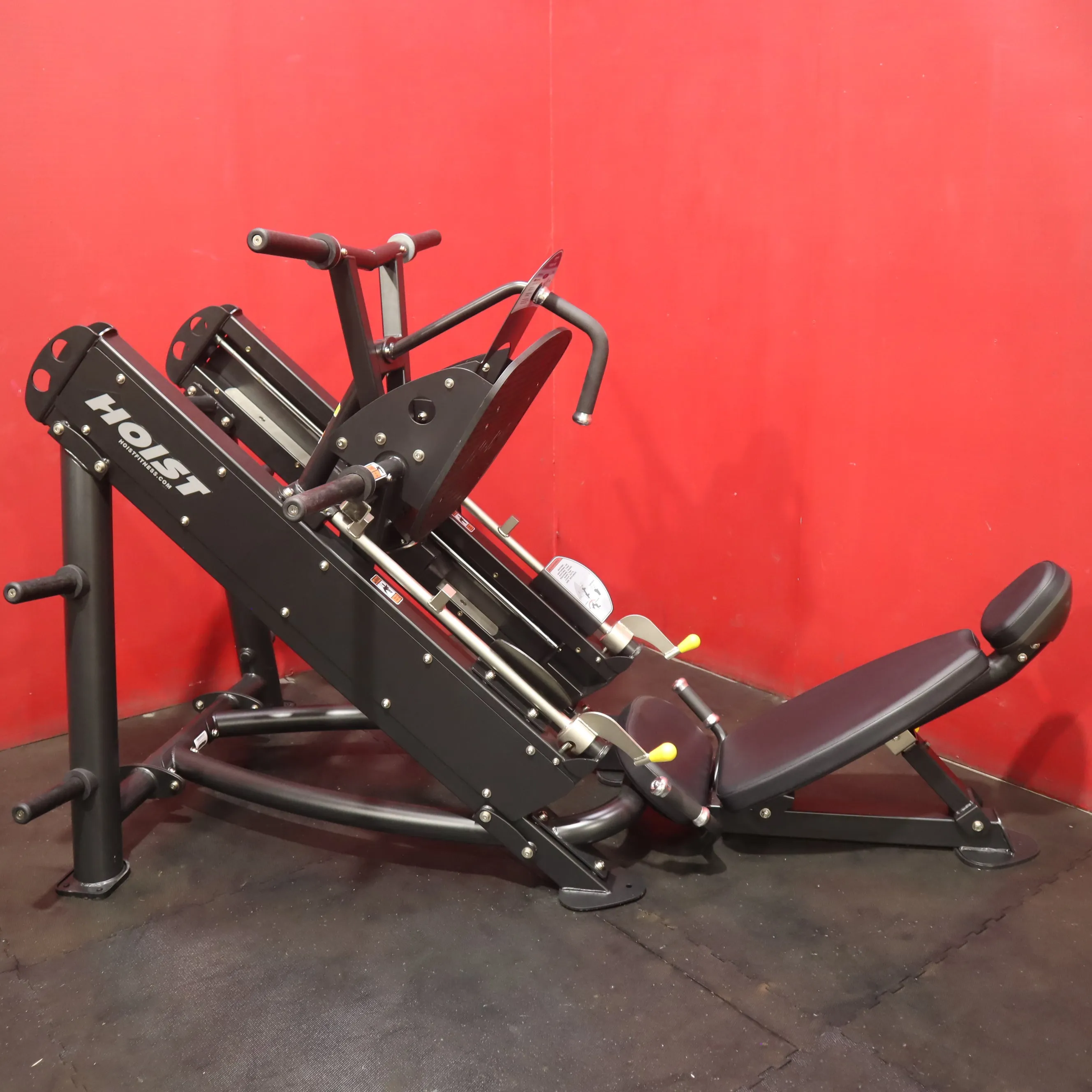 Hoist HD Strength Machine Bundle (Refurbished)