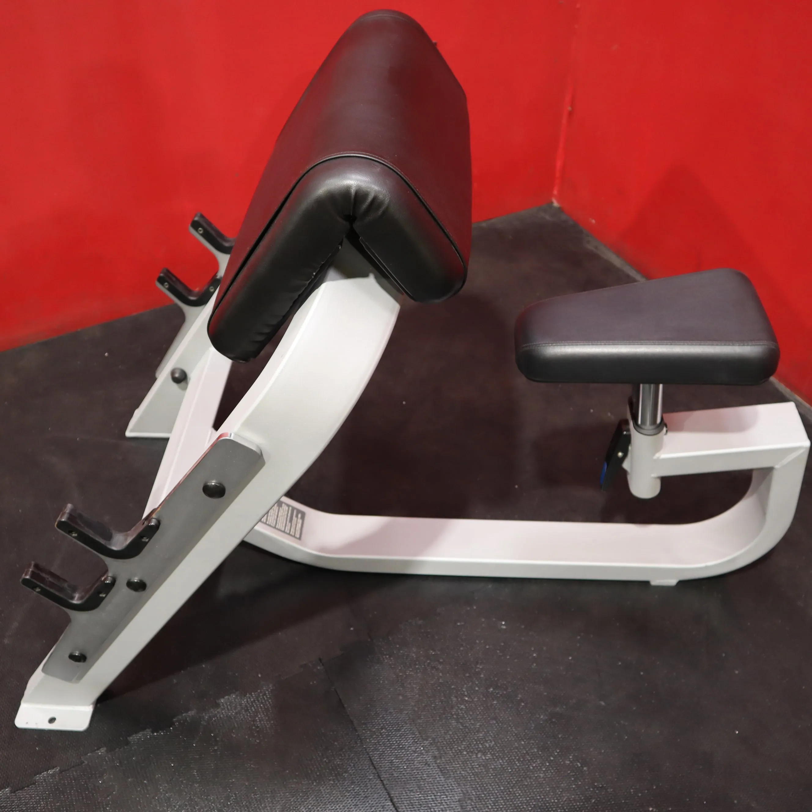 Precor Icarian Seated Preacher Bench (Refurbished)